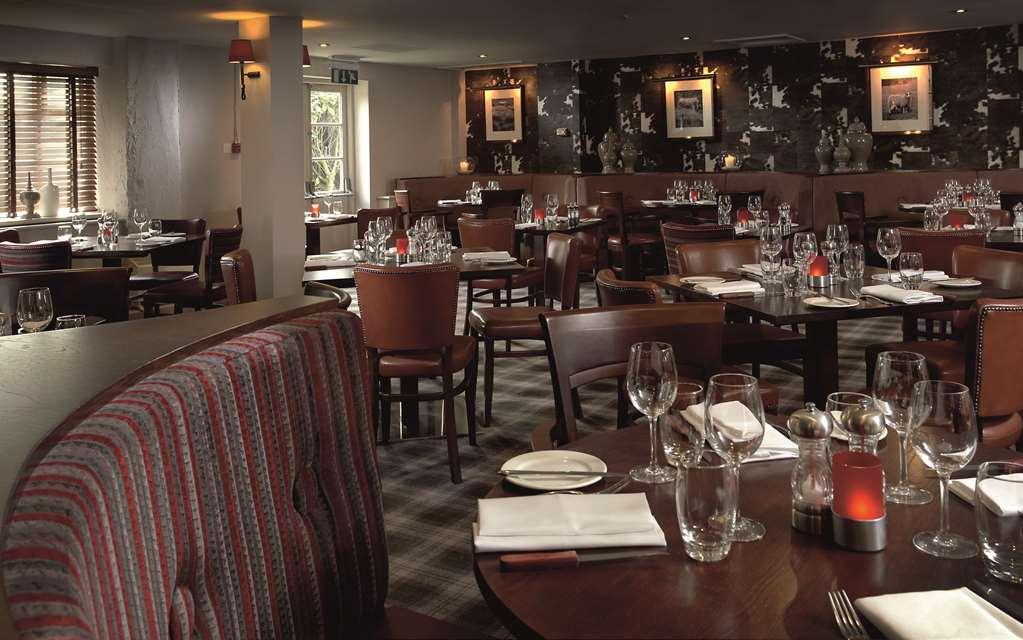 Macdonald Tickled Trout Hotel Preston  Restaurant bilde