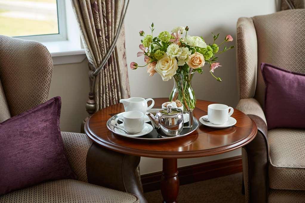 Macdonald Tickled Trout Hotel Preston  Rom bilde